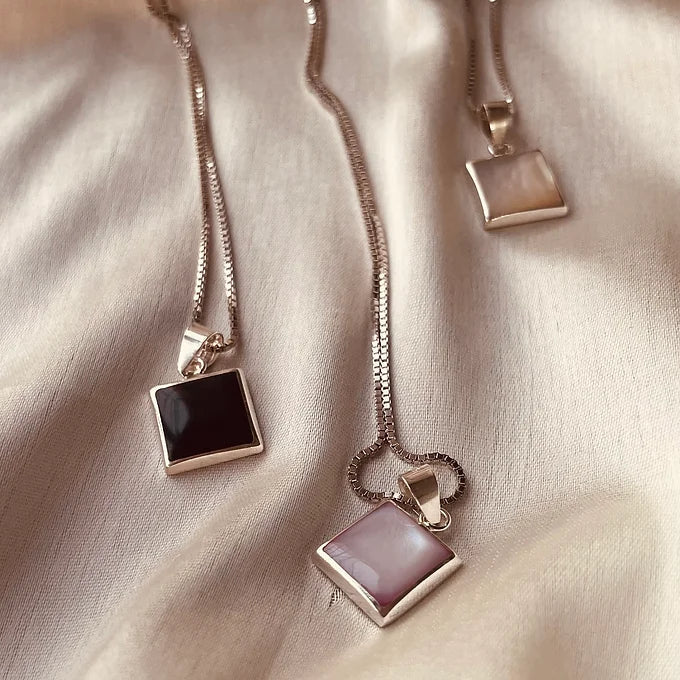 Why Buying Silver Jewelry in 2025 Is the Smartest Style Move You’ll Make