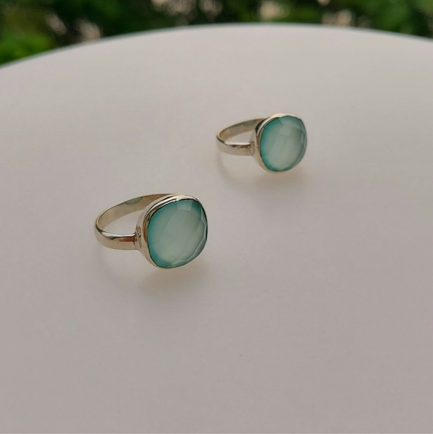 Aqua calcy ring