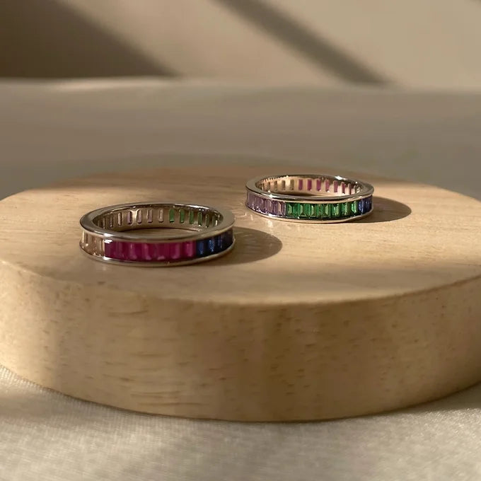 Rainbow eternity band