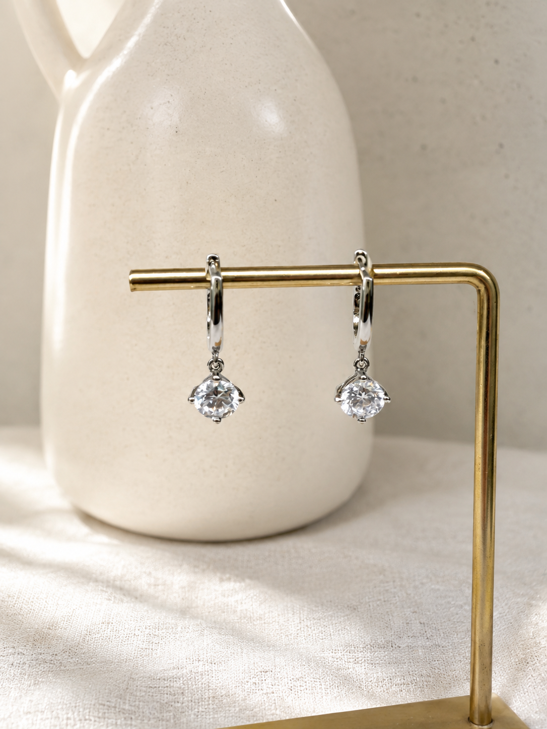 Aura hoops