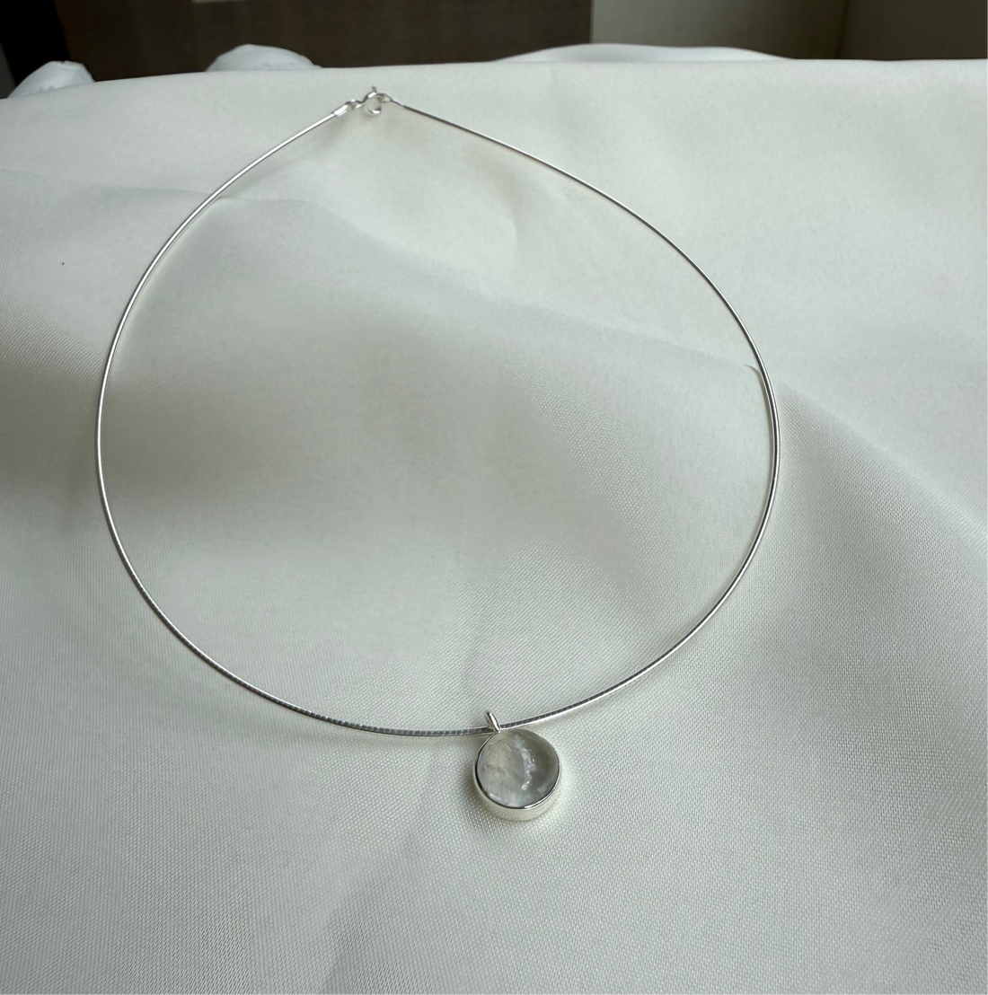 Moonstone choker