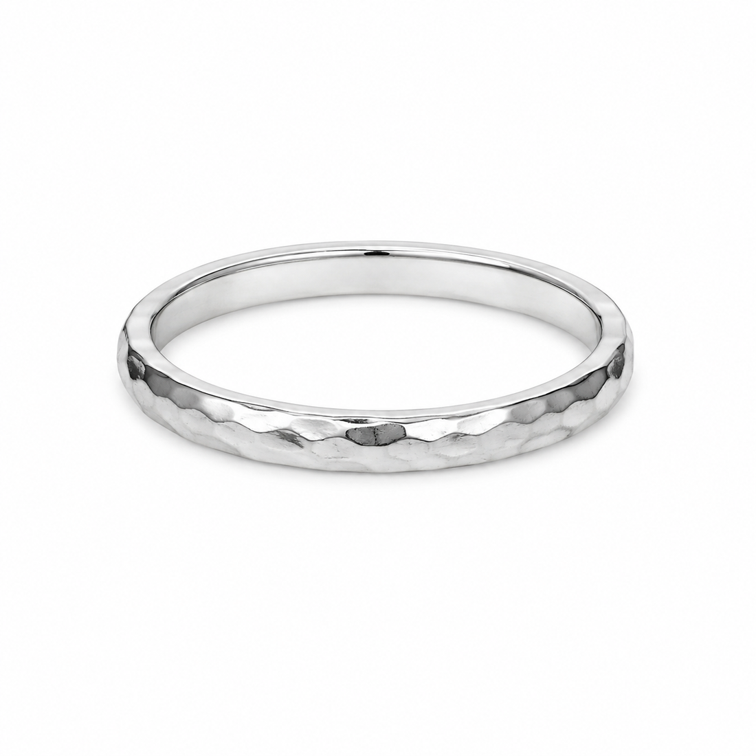 Hammered band ring
