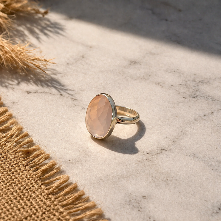 Rose quartz bold ring