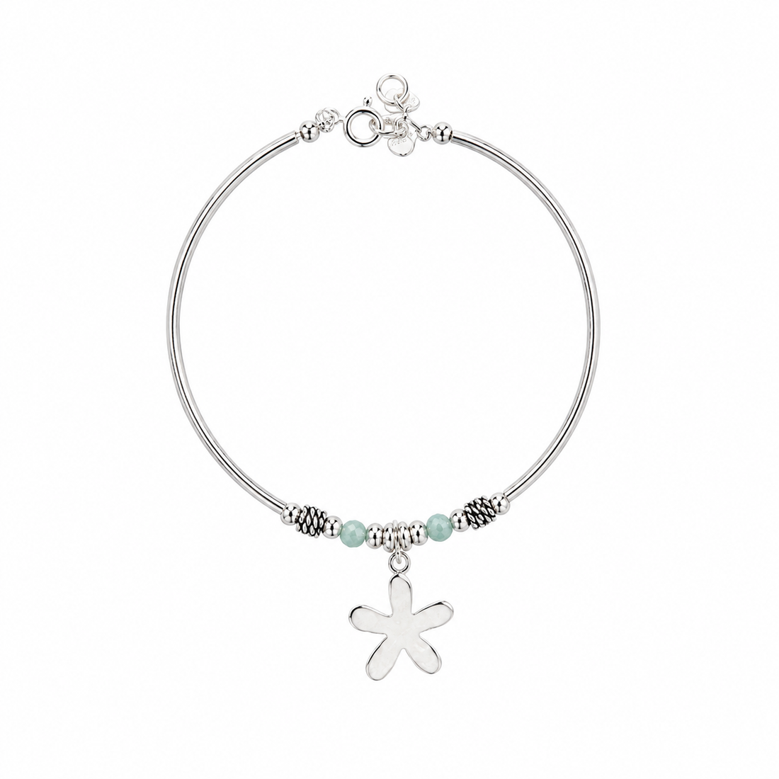 Flower charm bracelet