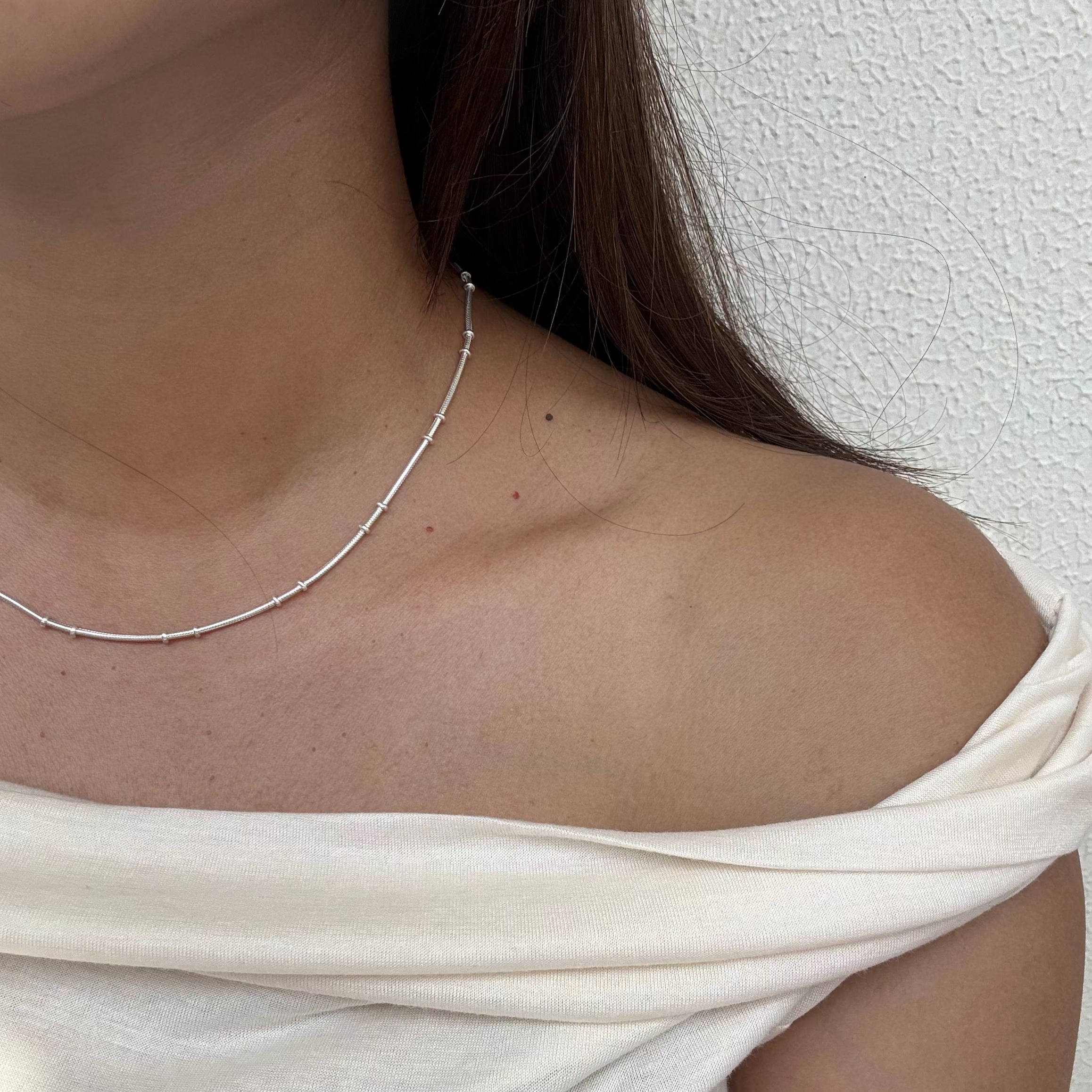 Beads silver chain 18''