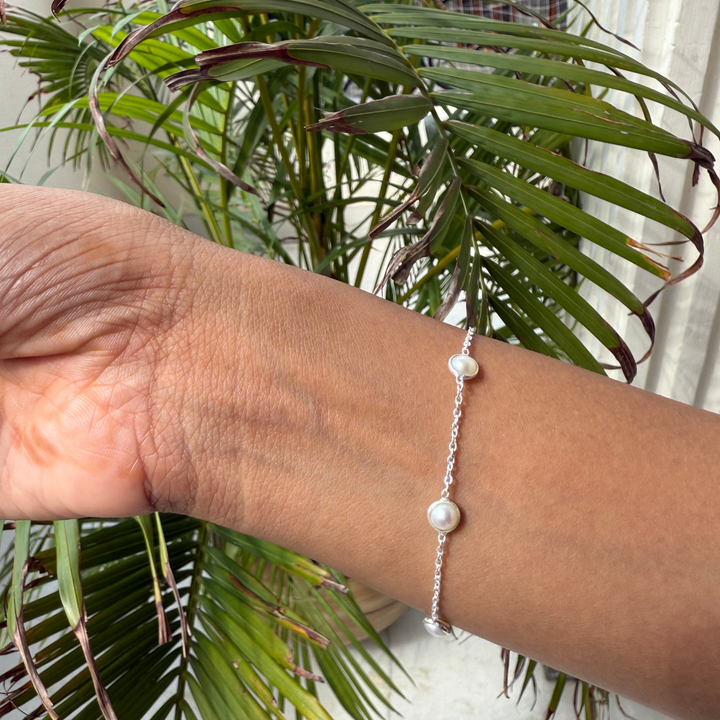 Pearl bracelet