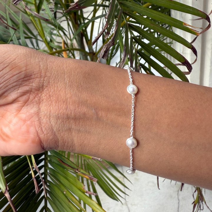 Pearl bracelet