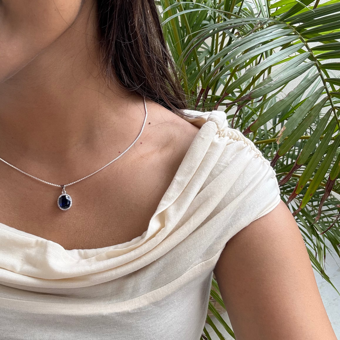 Zerina locket