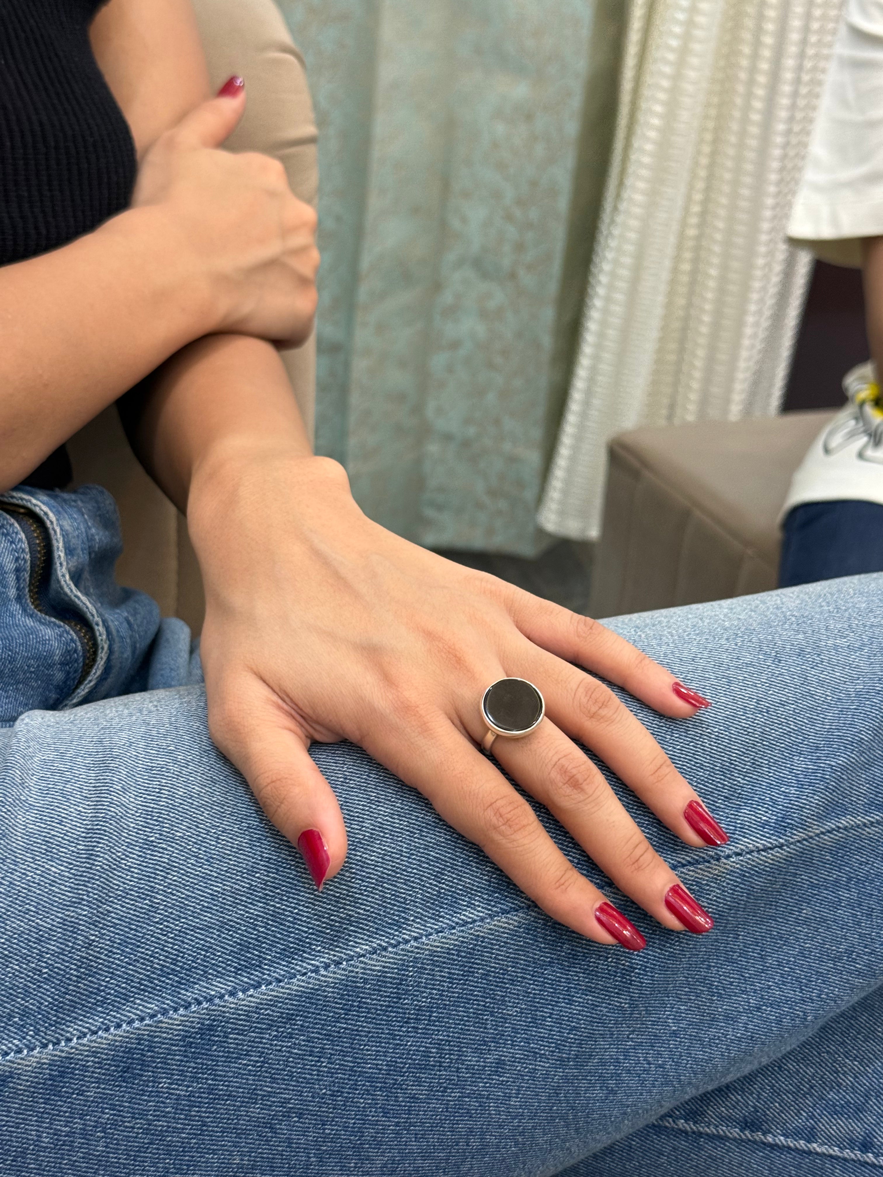 Black onyx bold ring