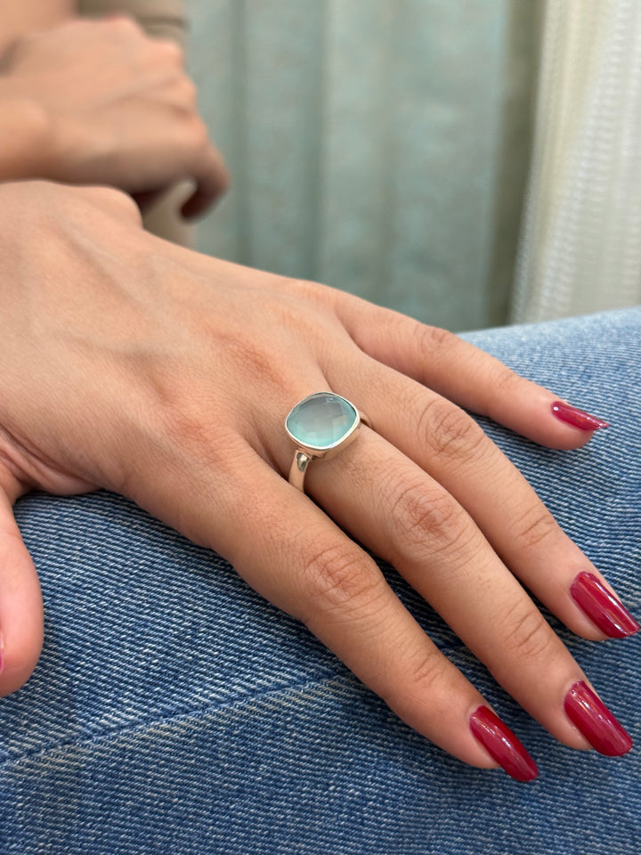 Aqua calcy ring