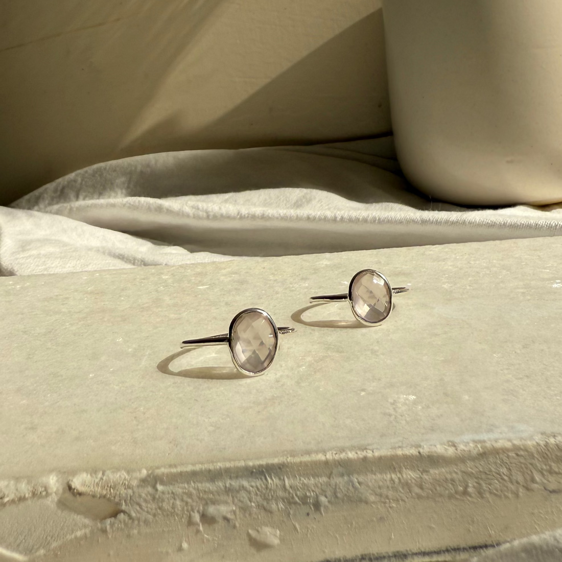 Rose quartz ring