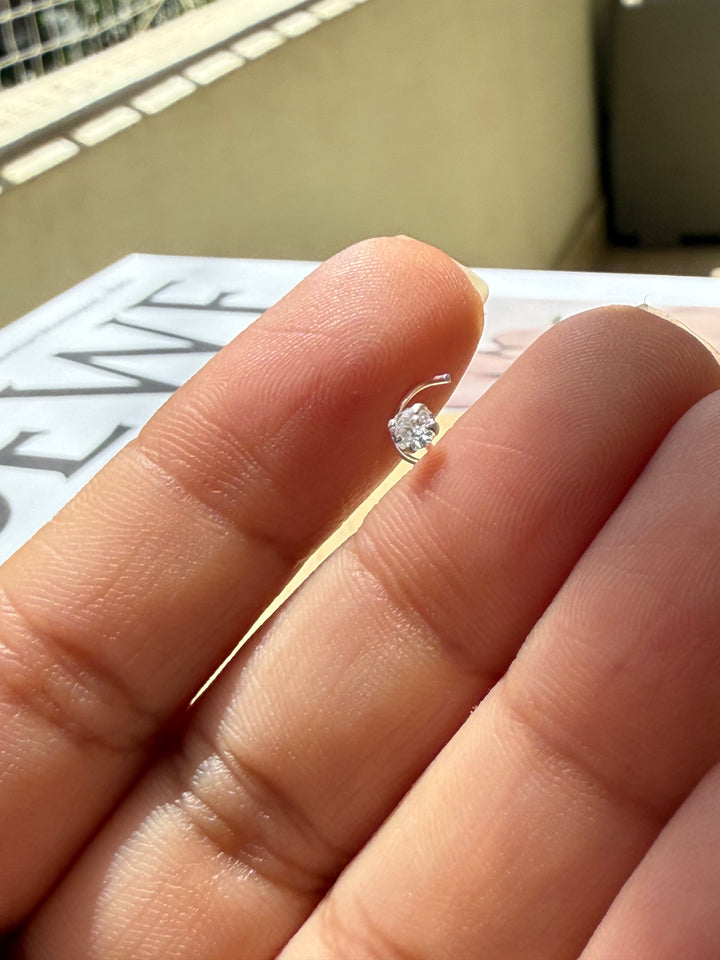 Sparkle pierced nosepin