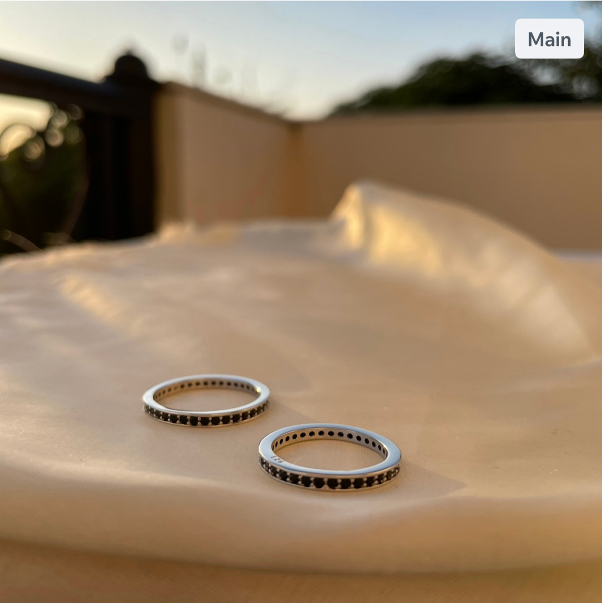 Black onyx band ring