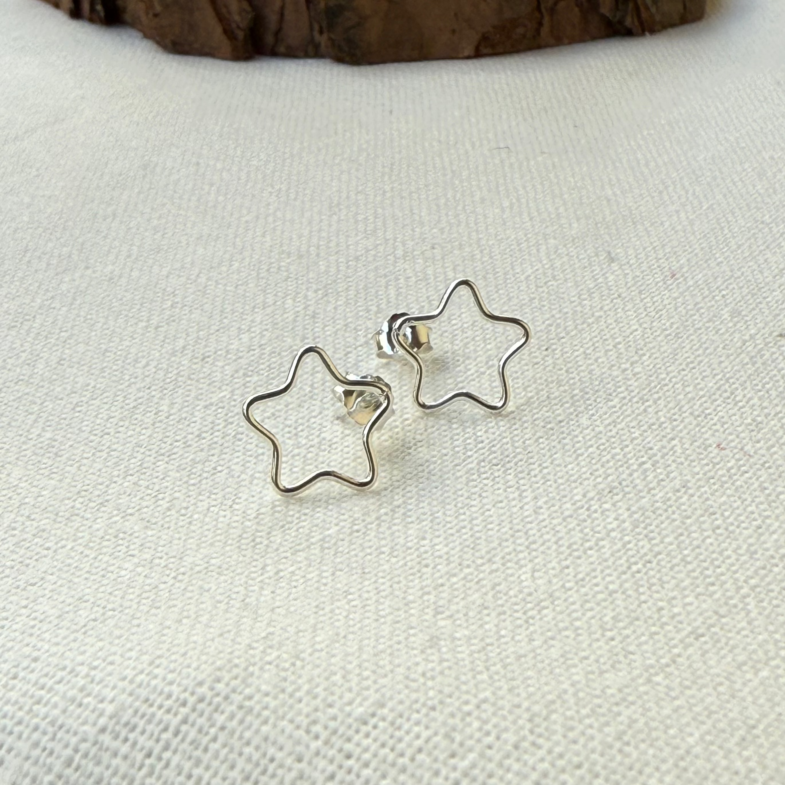 Cutie silver studs