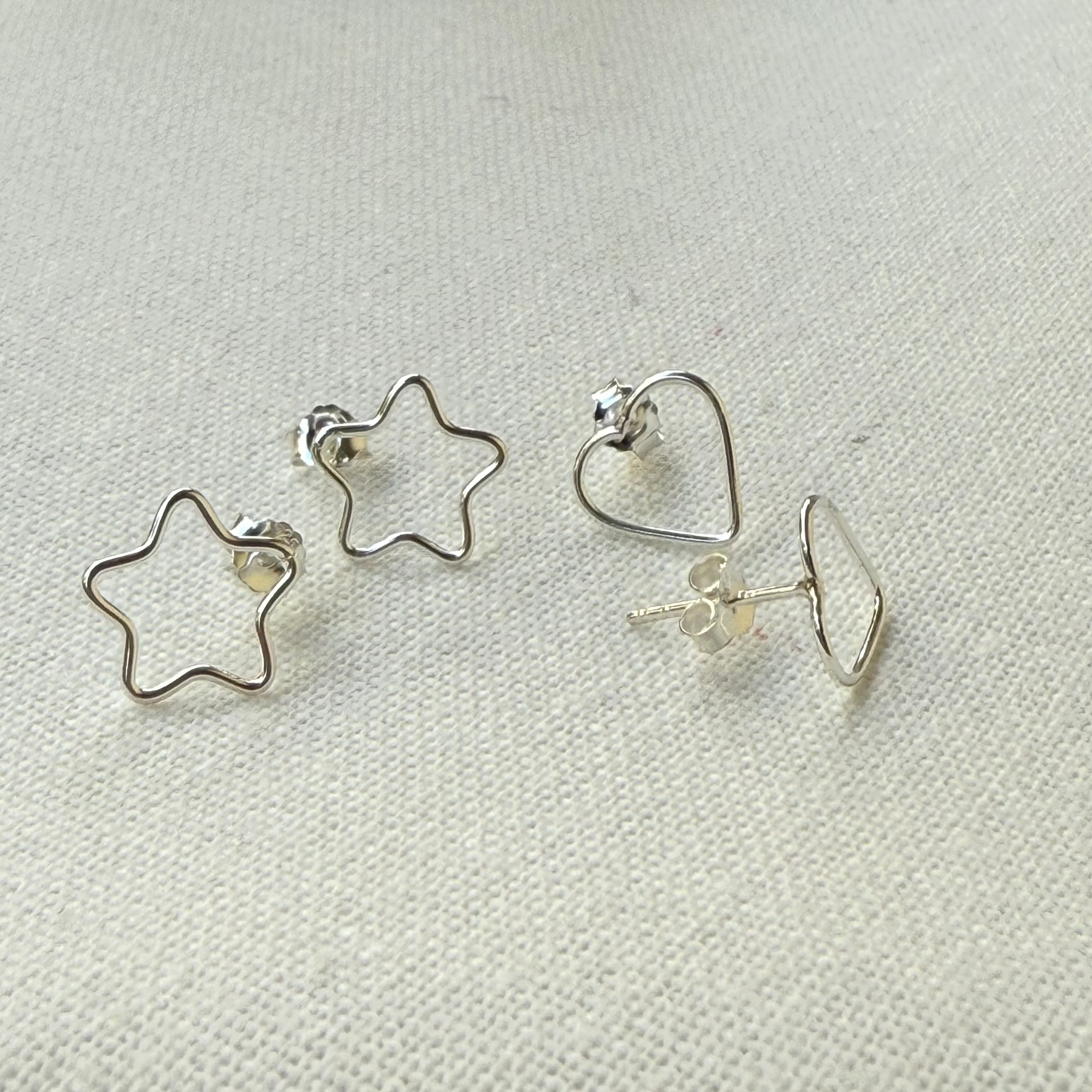 Cutie silver studs