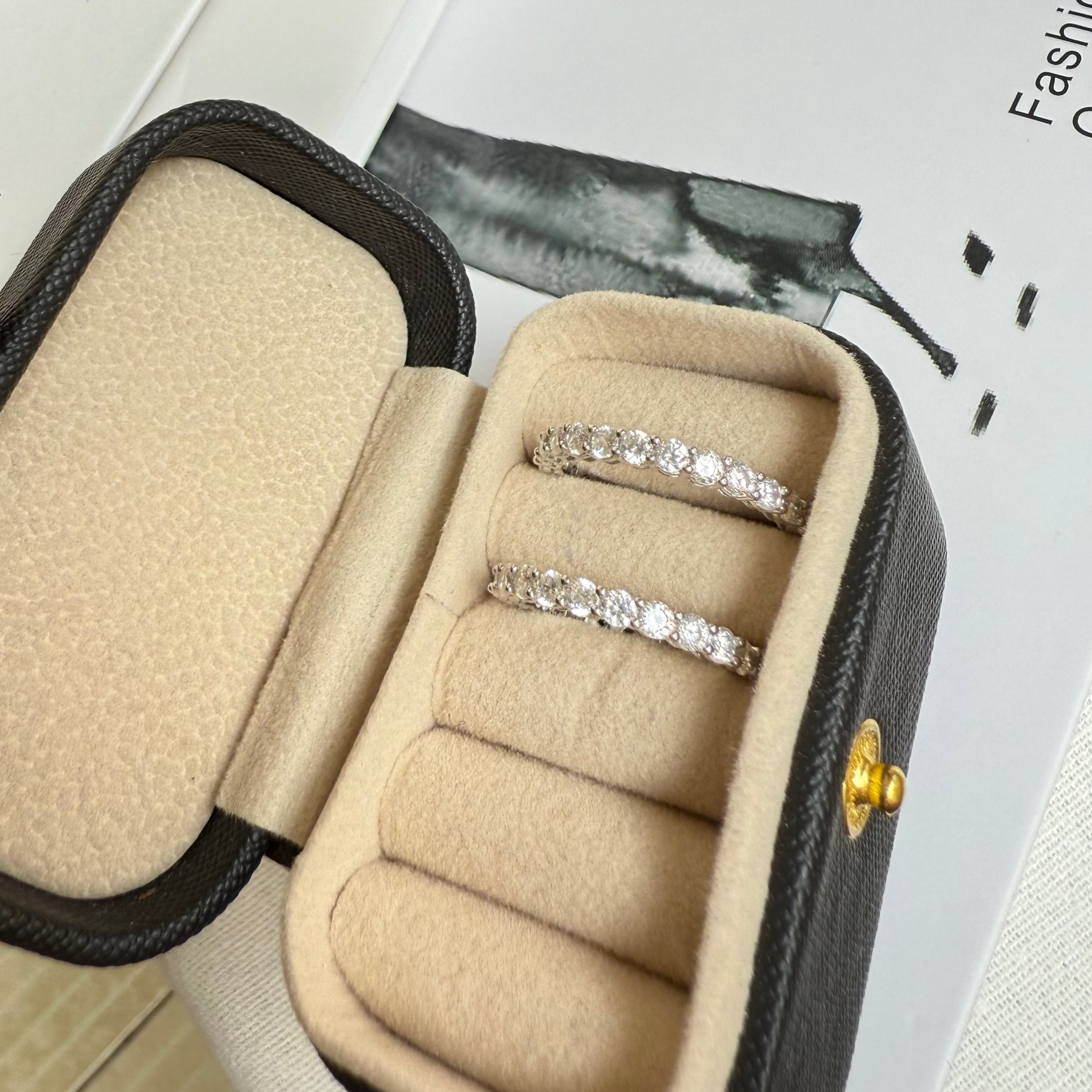 Zircon eternity band