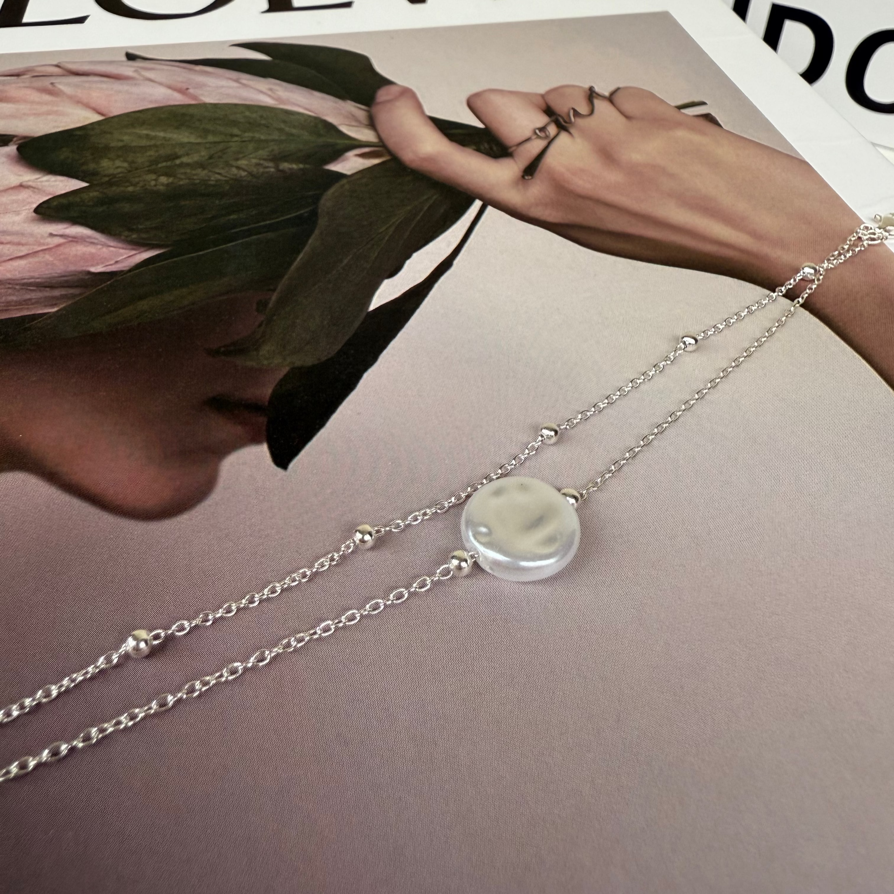 Double layer pearl bracelet