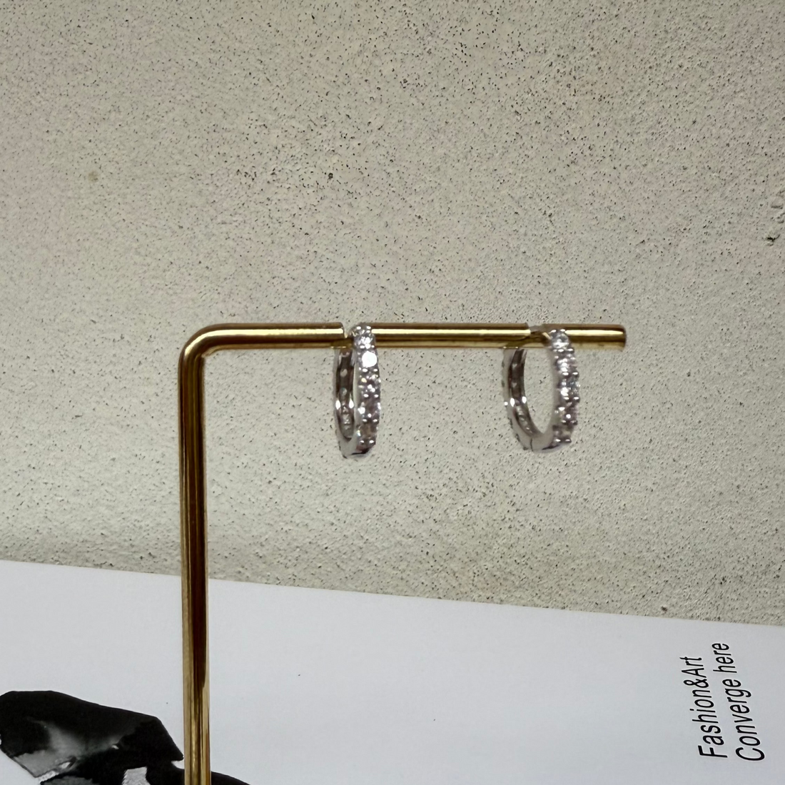 Daisy bali hoops