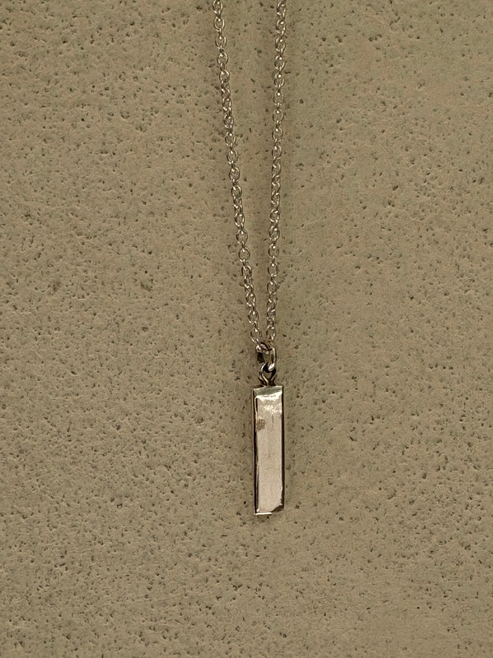 Mono locket