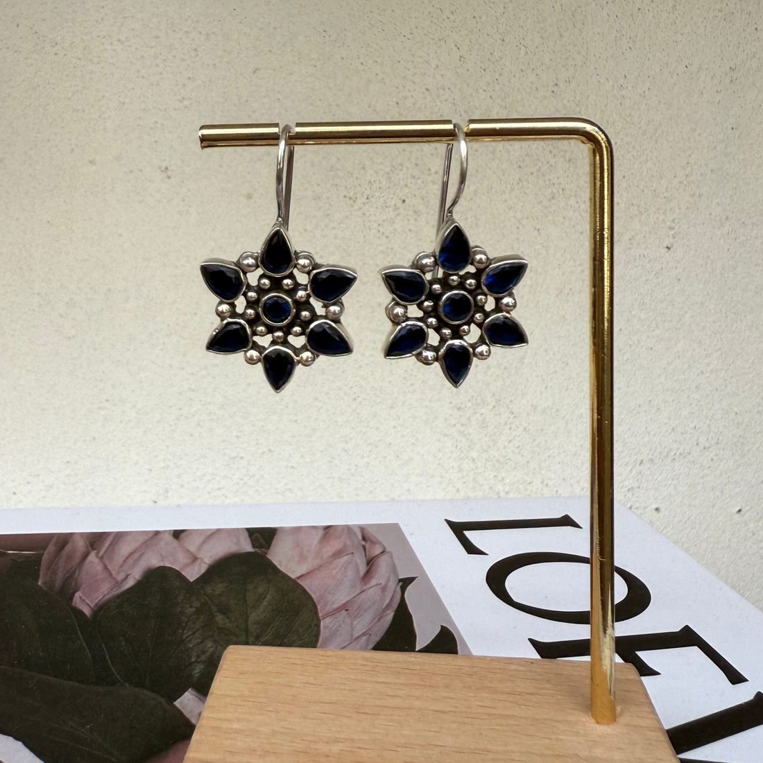 Noor jhumkas