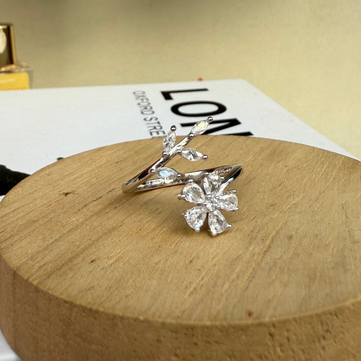 Flora ring