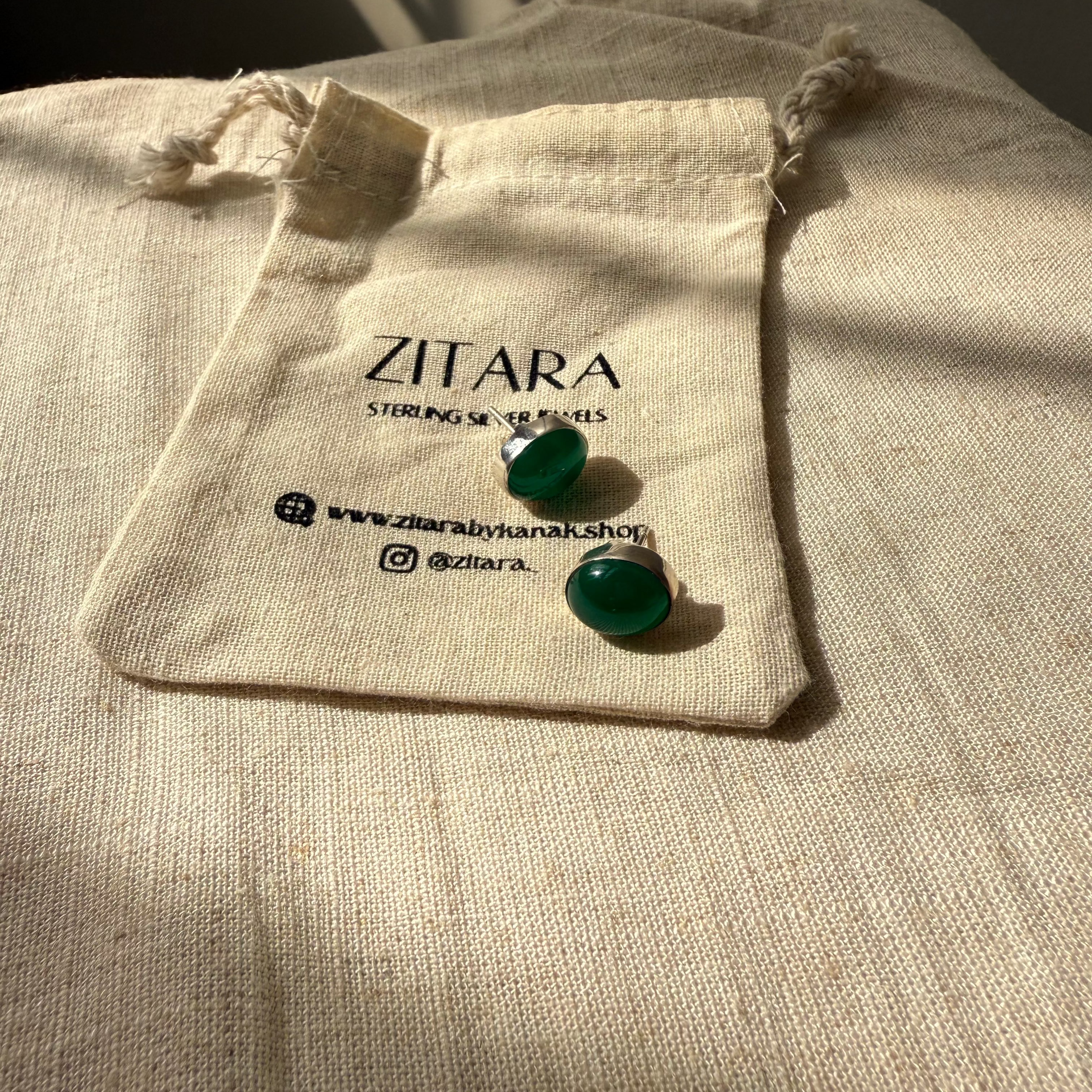 Green onyx earrings