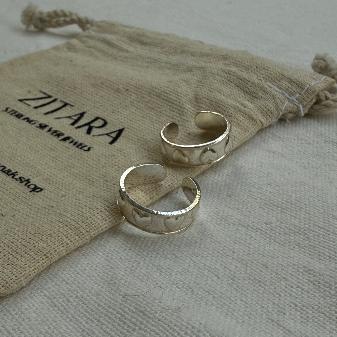 Heart toe ring