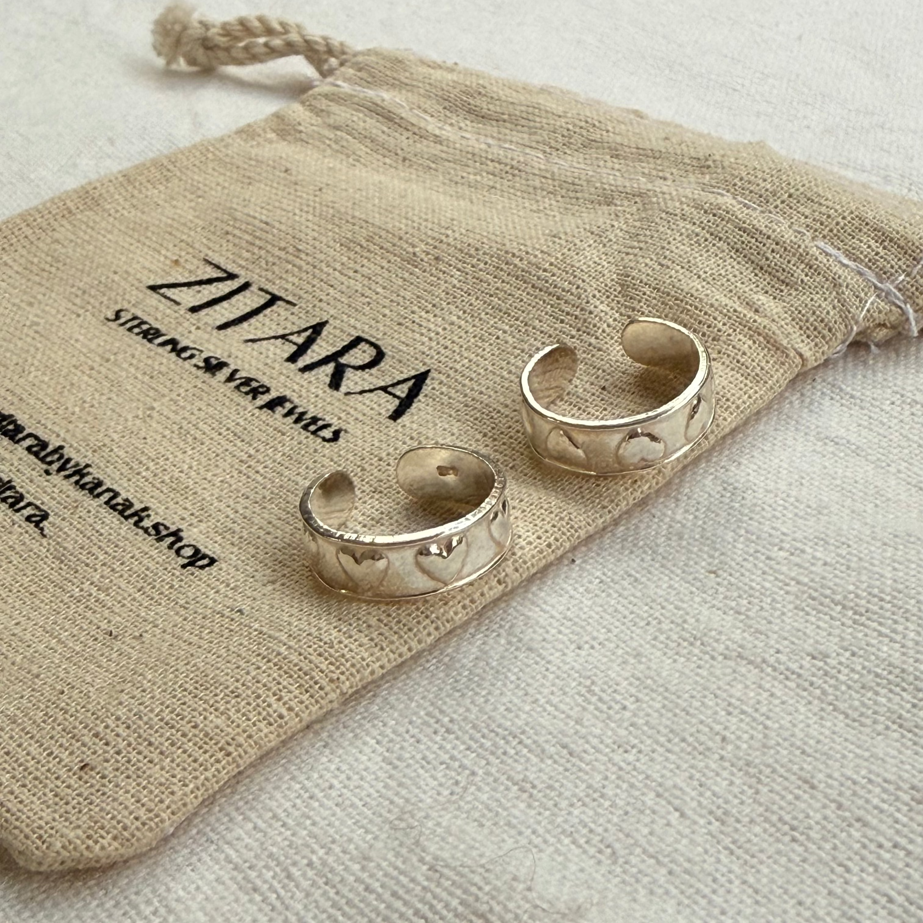 Heart toe ring