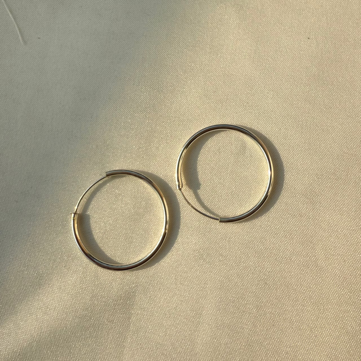 Silver noir hoops