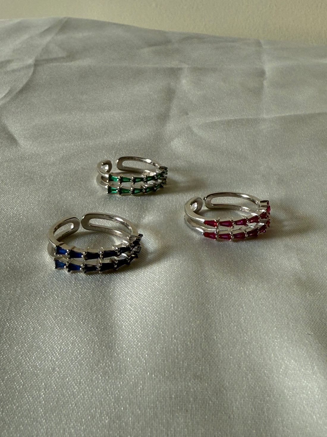 Evaris band rings