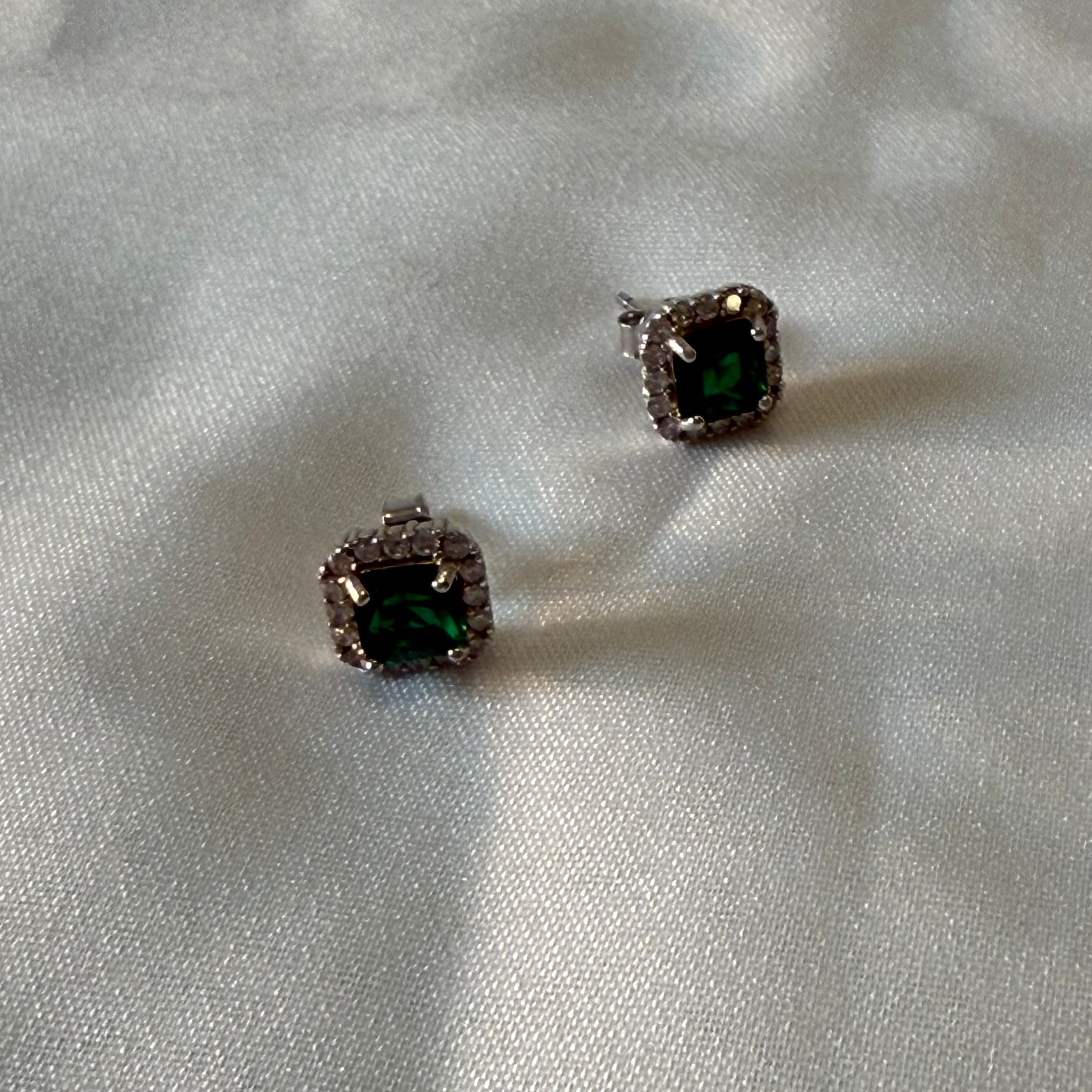 Green juliette studs