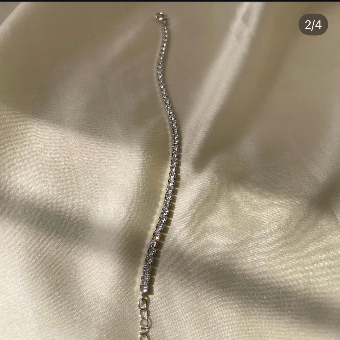 Tennis bracelet
