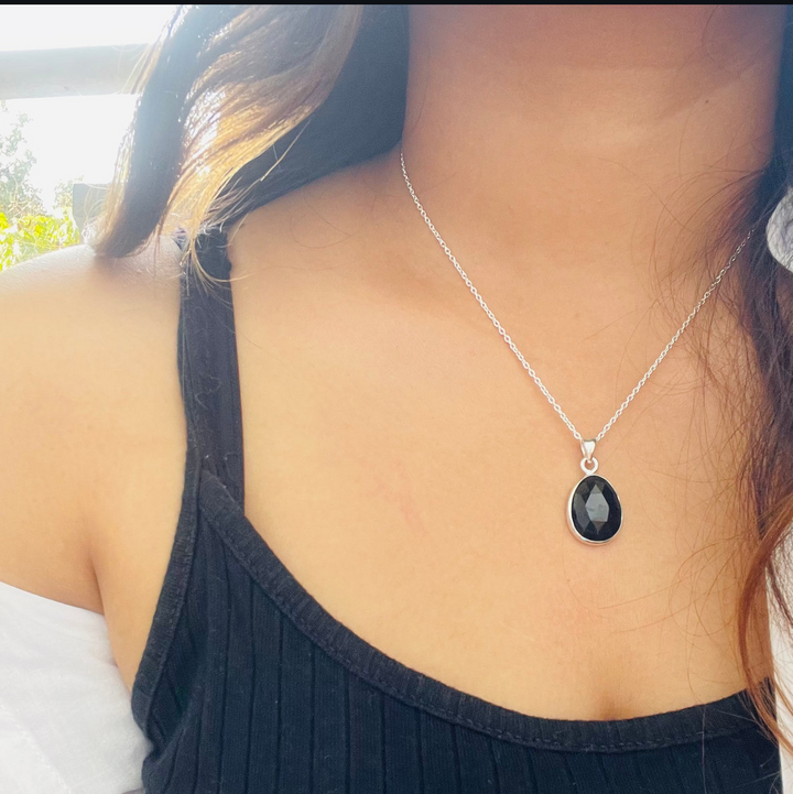 Black onyx necklace