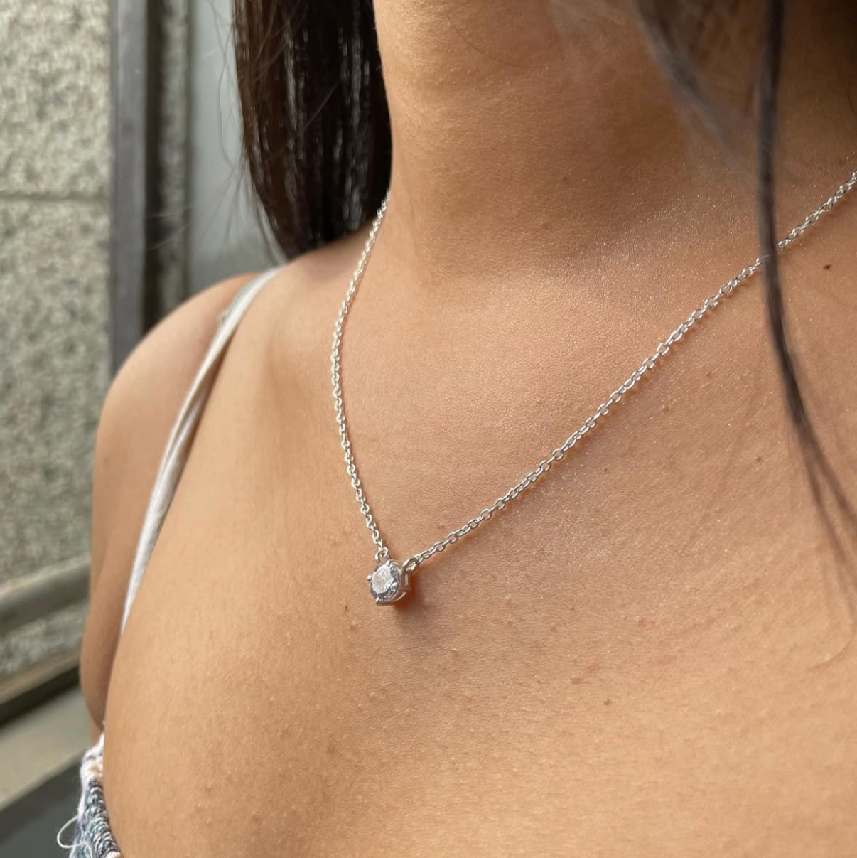 Zircon necklace