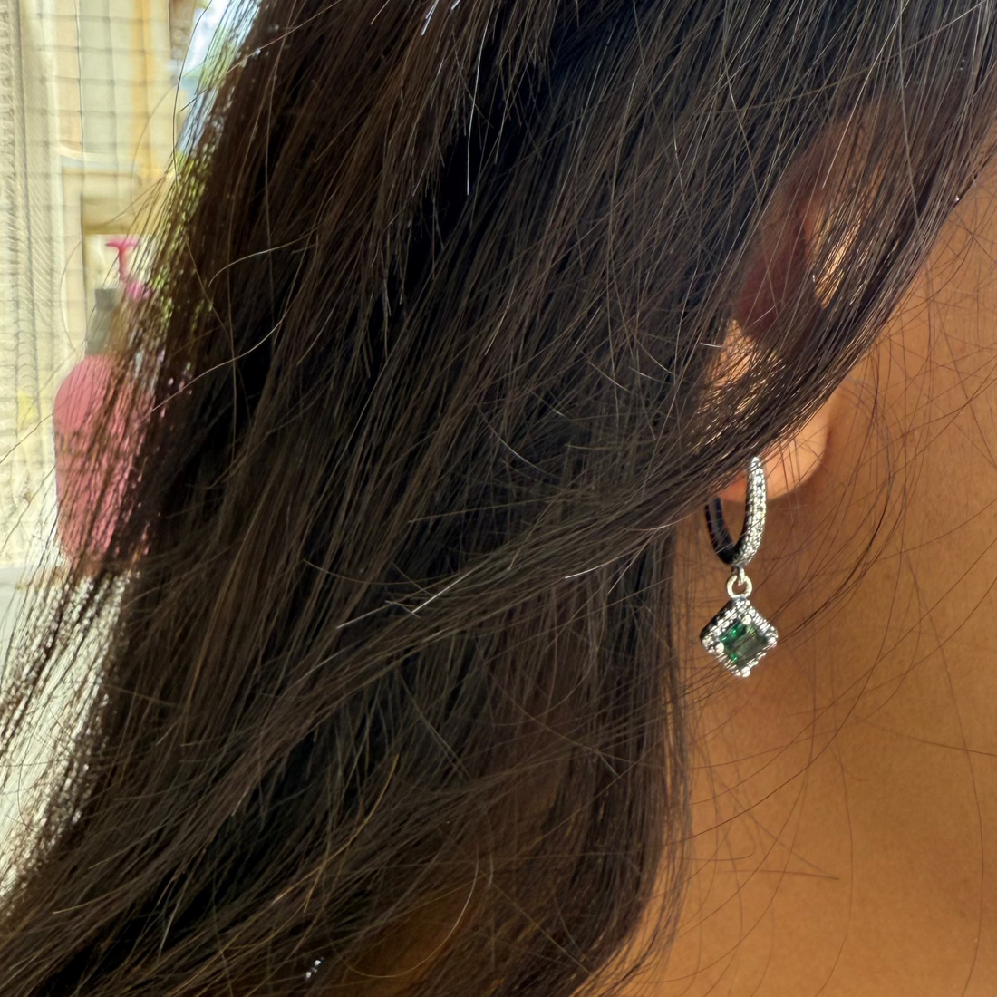 Amara hoops