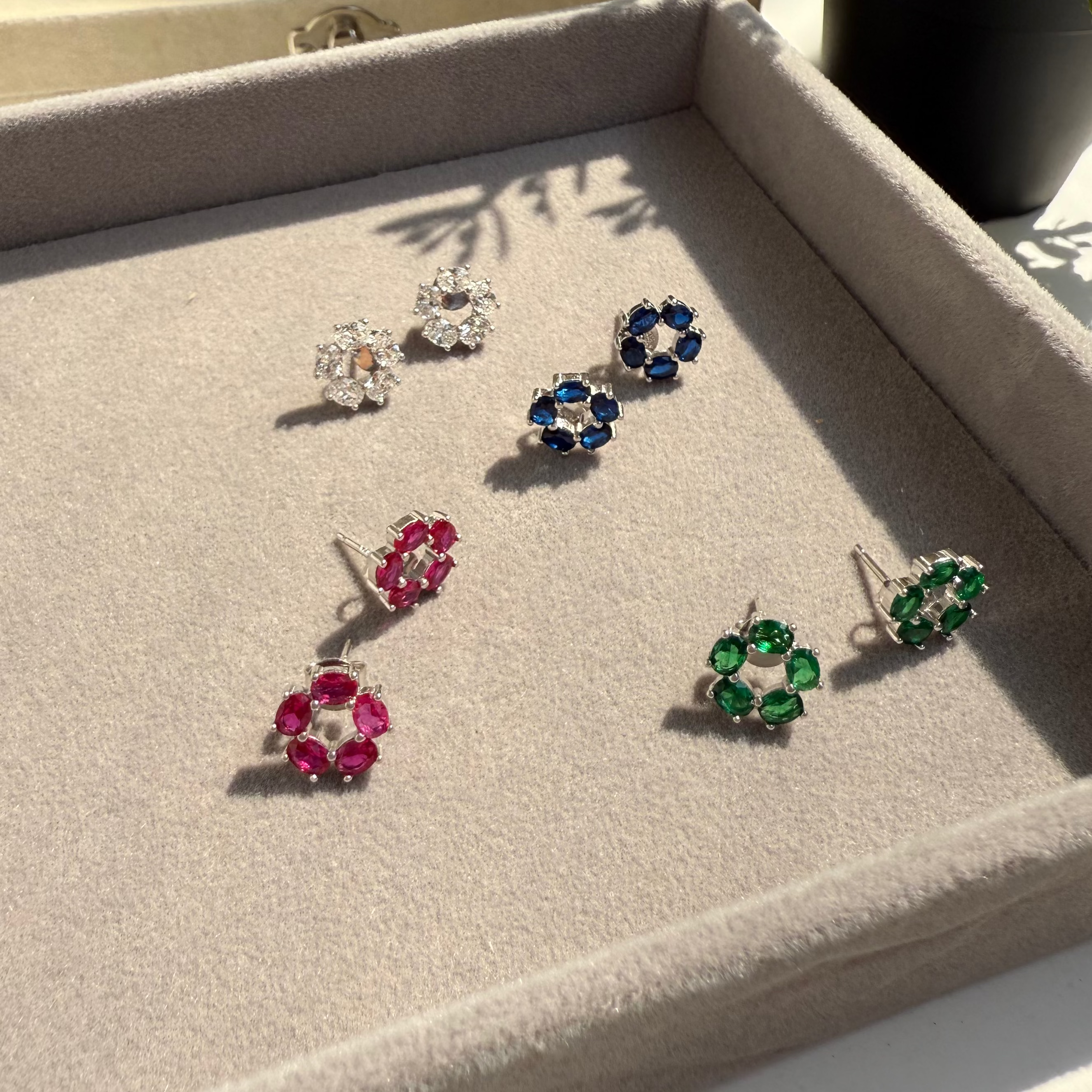 Marigold studs