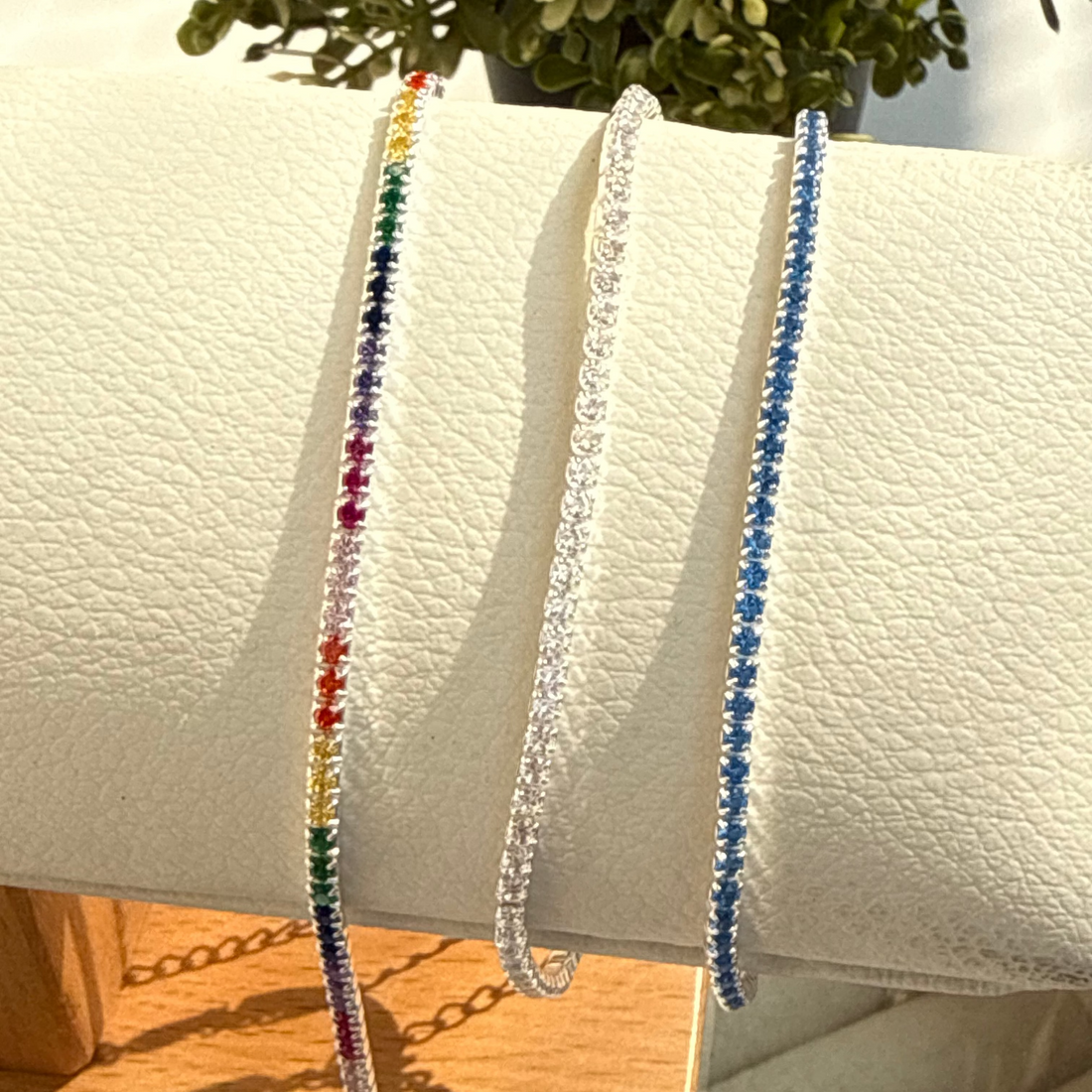 Tennis bracelet