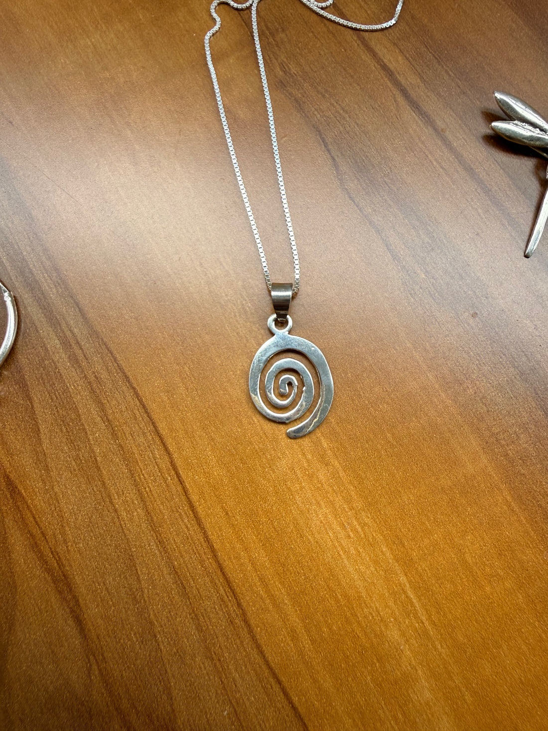 Spiral necklace