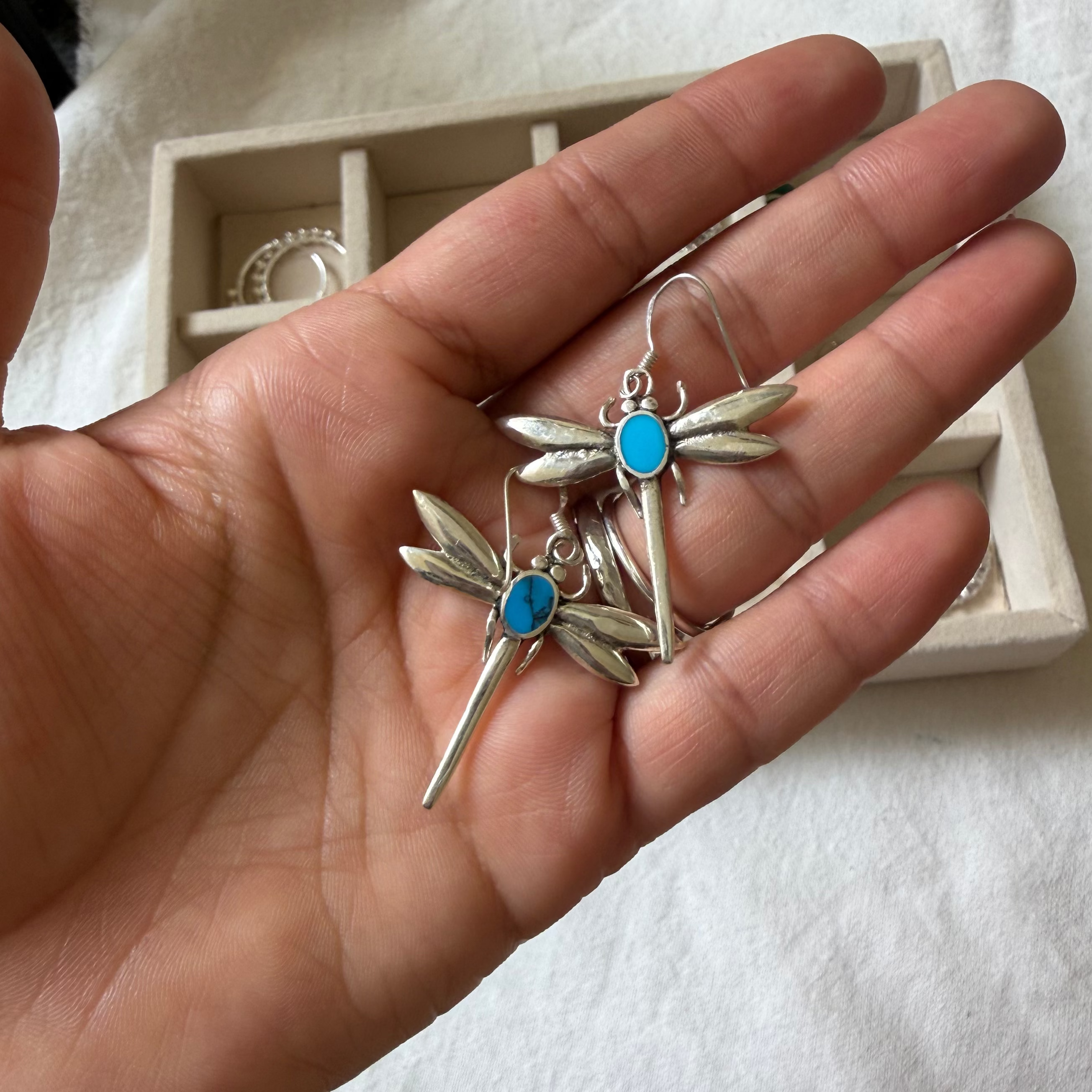 Chunky dragonfly earrings online