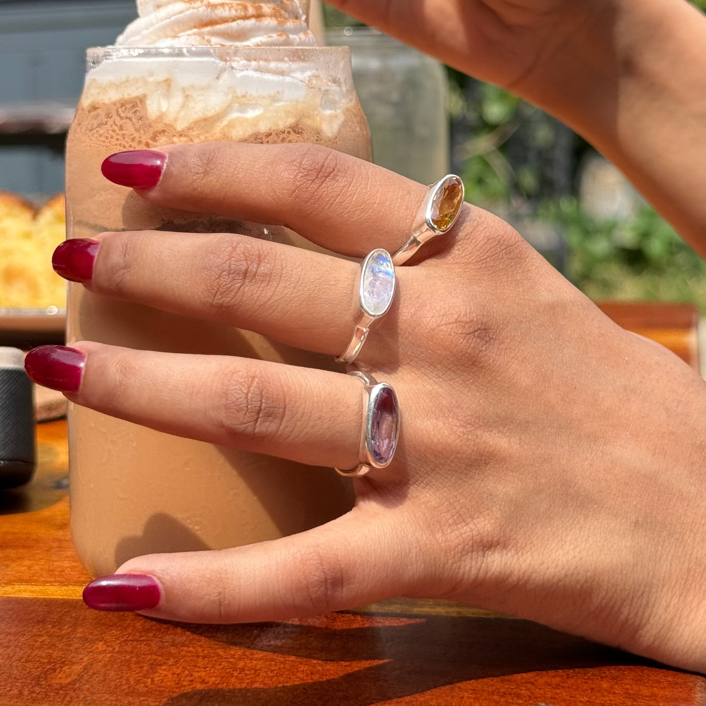 Gemstone diva ring