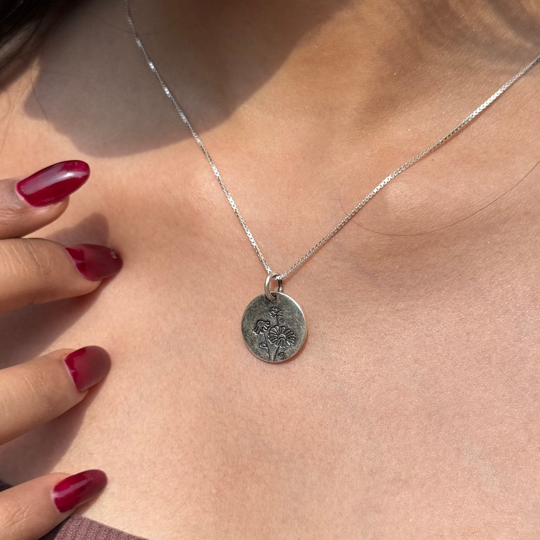 Flower charm locket