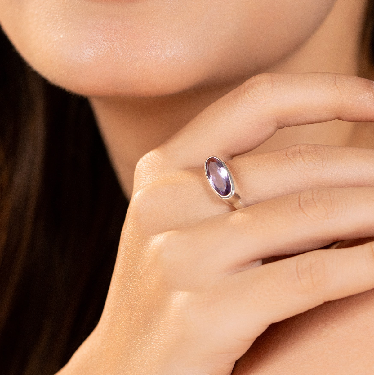 Gemstone diva ring
