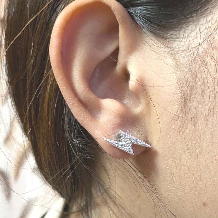 Zircon lightning studs