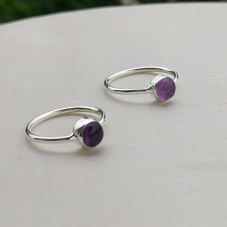 Dainty Amethyst Ring