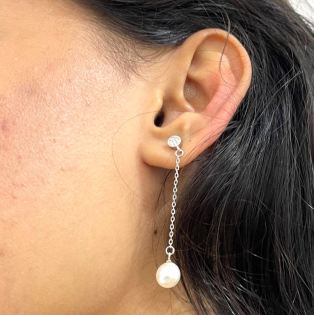 Pearl chain earrings