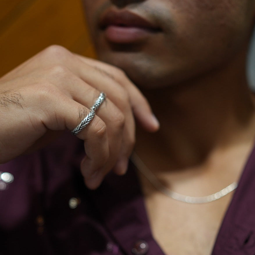 Classic Band ring