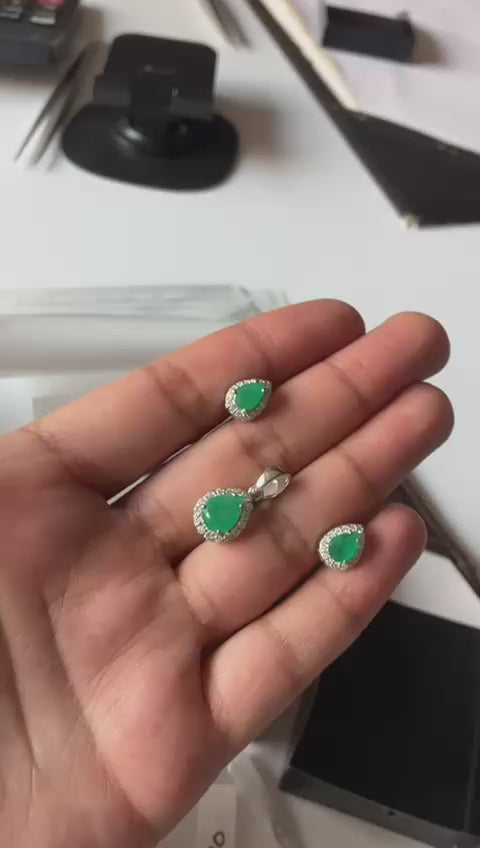 Real Emerald set