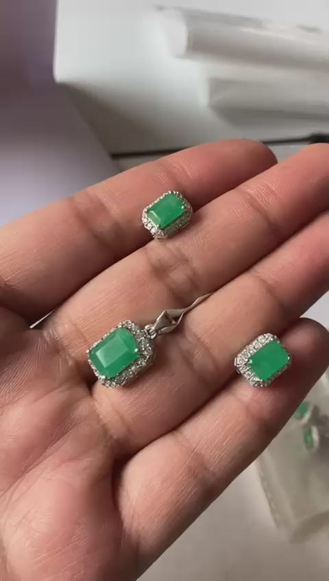 Real Emerald set